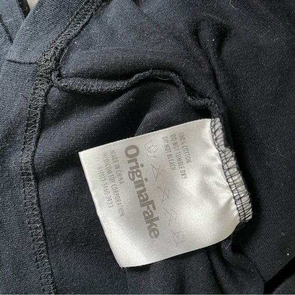 ORIGINAL FAKE sz 3 US sz M Black Mouth Chomper Tee Tshirt Medicom Toy KAWS - Picture 6 of 6